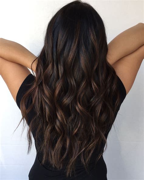 dark brown hair with brown balayage